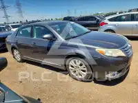 2011 Toyota AVALON фото