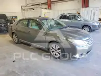 2011 Toyota AVALON photo