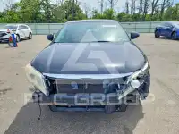 2011 Toyota AVALON photo