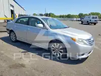 2011 Toyota AVALON фото