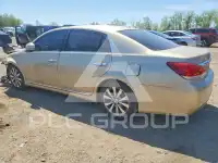 2011 Toyota AVALON фото