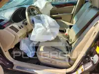 2011 Toyota AVALON photo