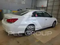 2011 Toyota AVALON photo