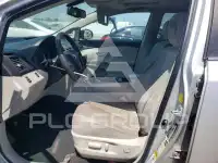 2011 Toyota VENZA фото