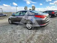 2011 KIA Optima photo