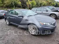 2011 KIA Optima photo