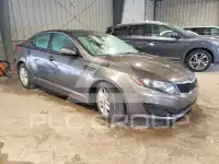 2011 KIA Optima photo