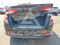 2011 KIA Optima photo