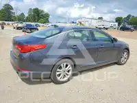 2011 KIA Optima photo
