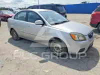 2011 KIA Rio photo