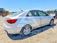 2011 KIA Forte photo