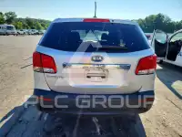 2011 KIA Sorento photo