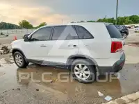2011 KIA Sorento photo