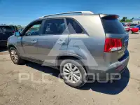 2011 KIA Sorento фото