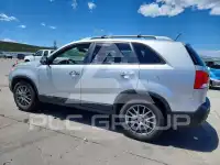 2011 KIA Sorento photo