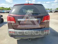 2011 KIA Sorento photo