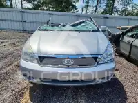 2011 KIA Sedona фото