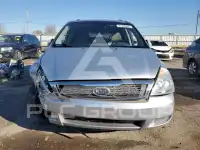 2011 KIA Sedona фото