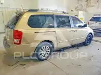 2011 KIA Sedona фото