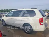 2011 KIA Sedona фото