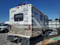 2011 Ford F-530 фото