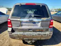 2011 Ford ESCAPE photo
