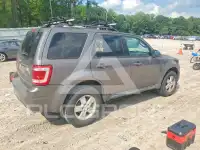 2011 Ford ESCAPE photo