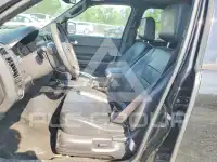2011 Ford ESCAPE photo