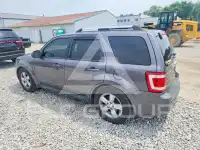 2011 Ford ESCAPE photo