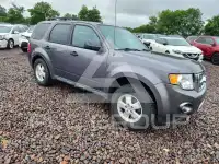 2011 Ford ESCAPE photo