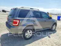 2011 Ford ESCAPE photo