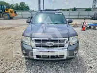 2011 Ford ESCAPE photo