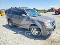 2011 Ford ESCAPE photo