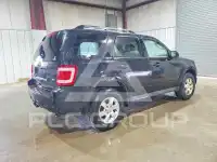 2011 Ford ESCAPE photo