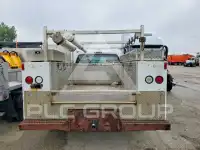 2011 Ford F-550 photo