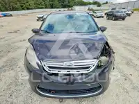 2011 Ford FIESTA photo