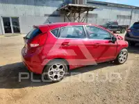 2011 Ford FIESTA фото