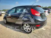 2011 Ford FIESTA photo