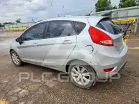 2011 Ford FIESTA фото