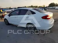 2011 Ford FIESTA фото
