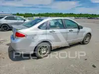 2011 Ford FOCUS photo