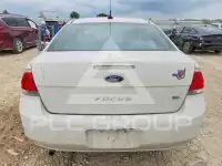 2011 Ford FOCUS фото
