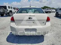 2011 Ford FOCUS photo