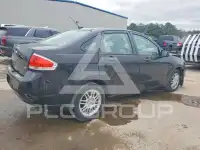2011 Ford FOCUS photo
