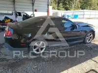 2011 Ford MUSTANG фото