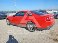 2011 Ford MUSTANG photo