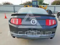 2011 Ford MUSTANG фото