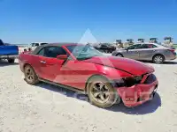 2011 Ford MUSTANG photo