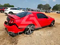 2011 Ford MUSTANG фото