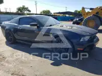 2011 Ford MUSTANG photo